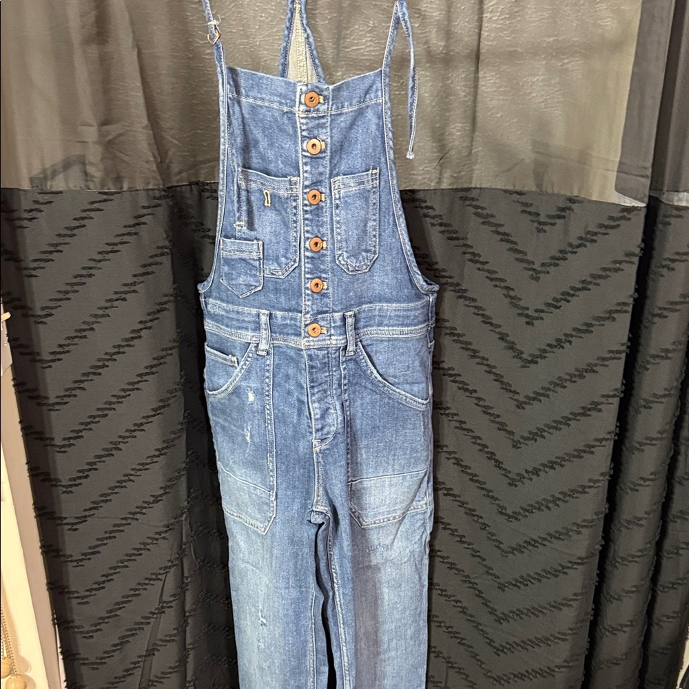 Anthropologie Pilcro The Painters model
Denim Button-Front Overalls - Blue - Picture 1 of 6